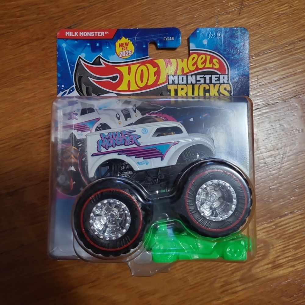 Hot Wheels Treasure Hunt Milk Monster